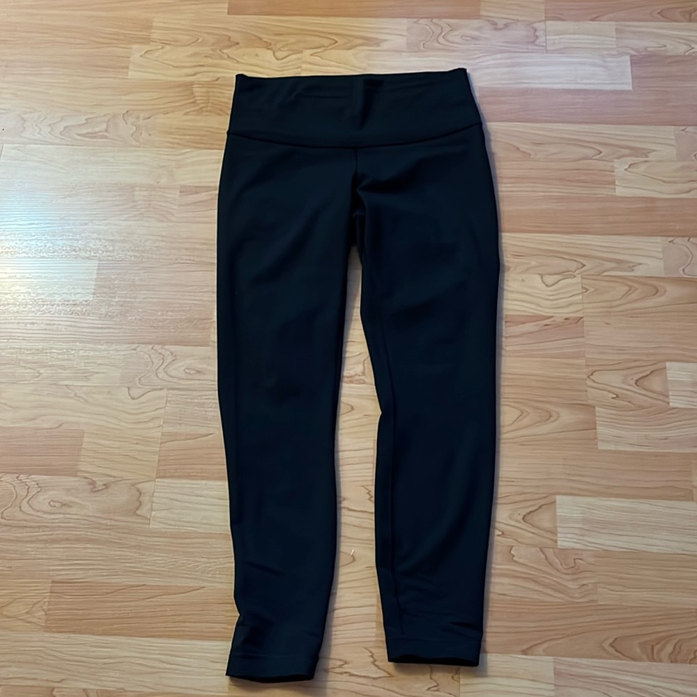 Black High Rise Wunder Under 28”